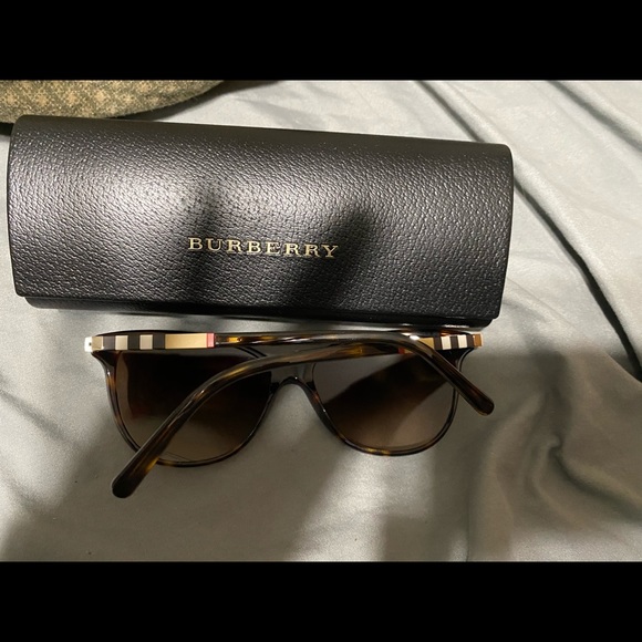 SOLD - Picture 6 of 7